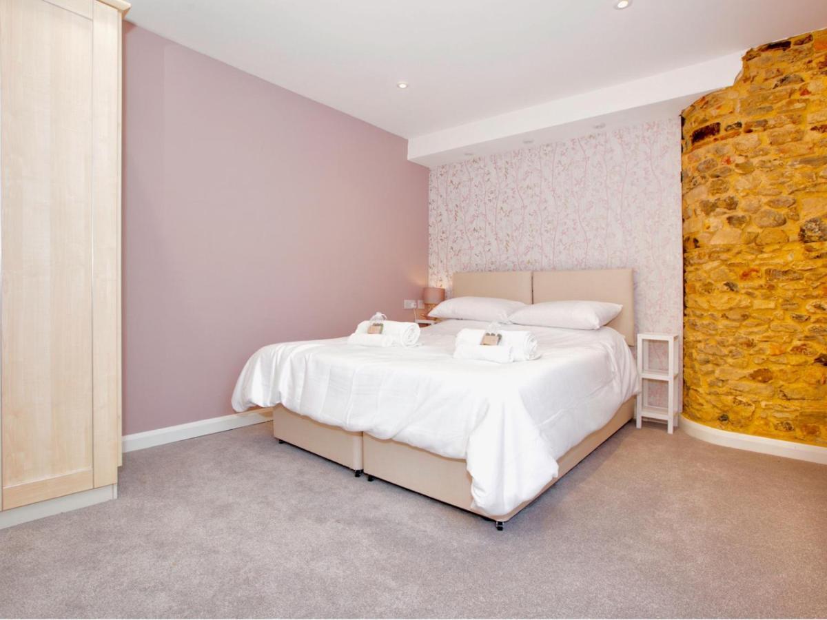 Pass The Keys Lovely 2-Bed Apartment Colyton Near Jurassic Coast Bagian luar foto