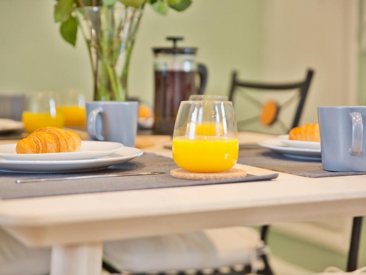 Pass The Keys Lovely 2-Bed Apartment Colyton Near Jurassic Coast Bagian luar foto