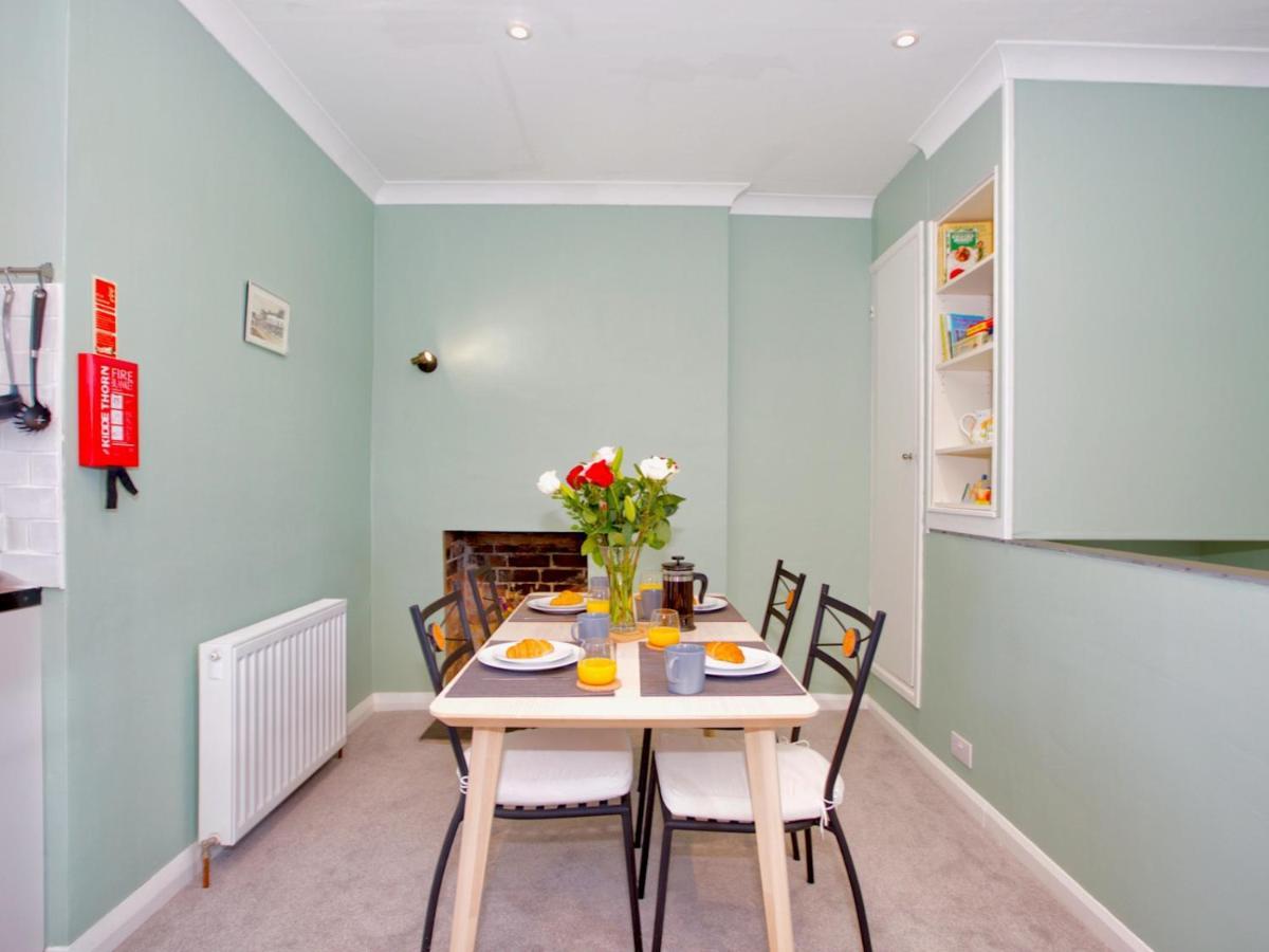 Pass The Keys Lovely 2-Bed Apartment Colyton Near Jurassic Coast Bagian luar foto
